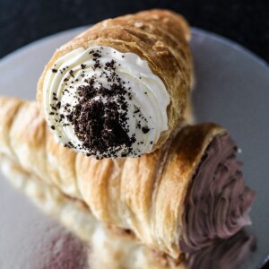 Shafi Chocolate Cream Roll