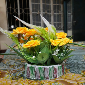 Flower Vase - Yellow
