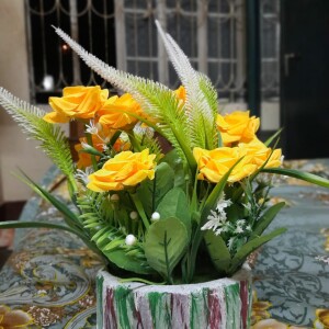 Flower Vase – Yellow